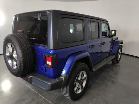 More photos of 2018 Jeep Wrangler Unlimited Sahara at Clement Pre-Owned, MO