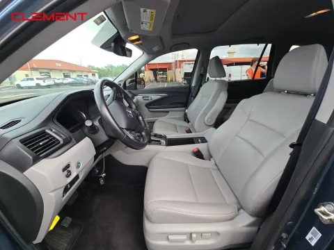 Another view of 2020 Honda Pilot EX-L for sale in Florissant, MO at Clement Pre-Owned