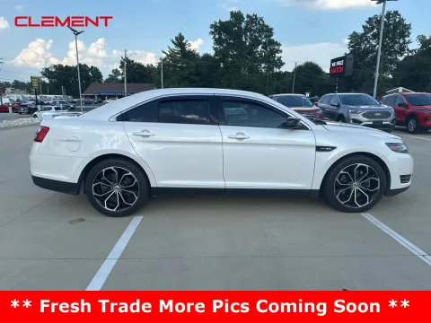 More photos of 2018 Ford Taurus SHO at Clement Pre-Owned, MO