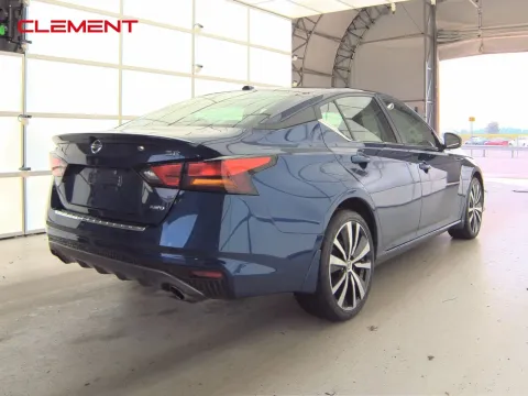 More photos of 2021 Nissan Altima 2.5 SR at Clement Pre-Owned, MO