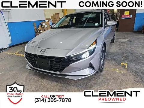 Silver 2023 Hyundai Elantra SEL for sale in Florissant, MO