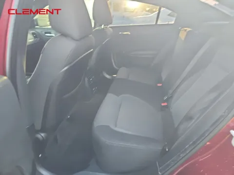 More photos of 2018 Dodge Charger SXT at Clement Pre-Owned, MO