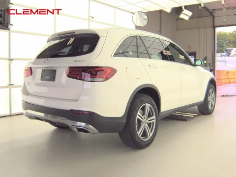 More photos of 2022 Mercedes-Benz GLC 300 at Clement Pre-Owned, MO