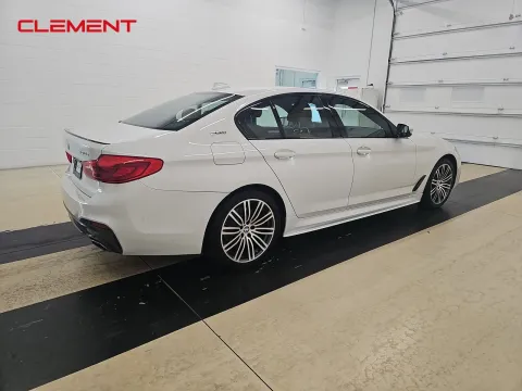 More photos of 2019 BMW 5 Series 530e xDrive iPerformance at Clement Pre-Owned, MO