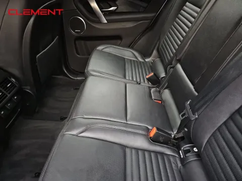 More photos of 2020 Land Rover Discovery Sport SE at Clement Pre-Owned, MO