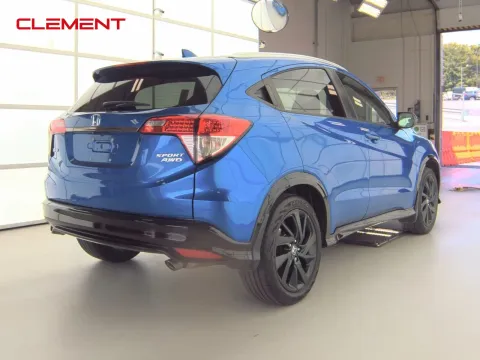 More photos of 2022 Honda HR-V Sport at Clement Pre-Owned, MO