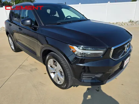 Another view of 2020 Volvo XC40 Momentum for sale in Florissant, MO at Clement Pre-Owned