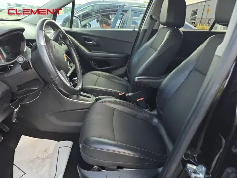 Another view of 2022 Chevrolet Trax LT for sale in Florissant, MO at Clement Pre-Owned