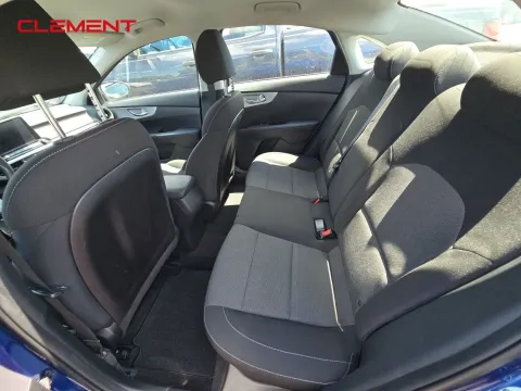 More photos of 2022 Kia Forte LXS at Clement Pre-Owned, MO