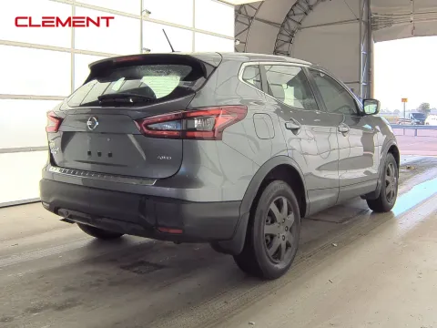More photos of 2020 Nissan Rogue Sport S at Clement Pre-Owned, MO