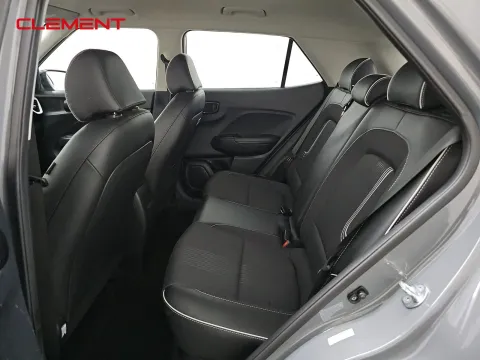 More photos of 2023 Hyundai Venue Limited at Clement Pre-Owned, MO