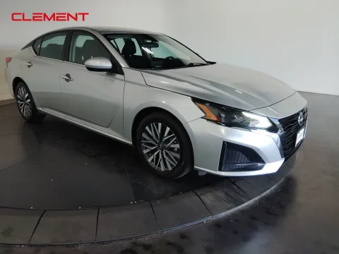 Another view of 2023 Nissan Altima 2.5 SV for sale in Florissant, MO at Clement Pre-Owned