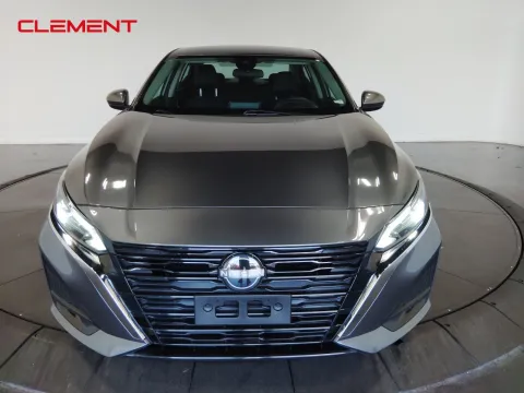 Photos of 2023 Nissan Altima 2.5 SV for sale in Florissant, MO at Clement Pre-Owned