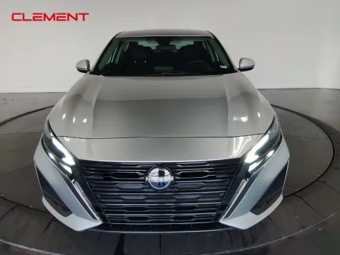 Photos of 2023 Nissan Altima 2.5 SV for sale in Florissant, MO at Clement Pre-Owned