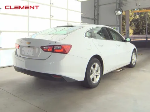 More photos of 2023 Chevrolet Malibu LT at Clement Pre-Owned, MO