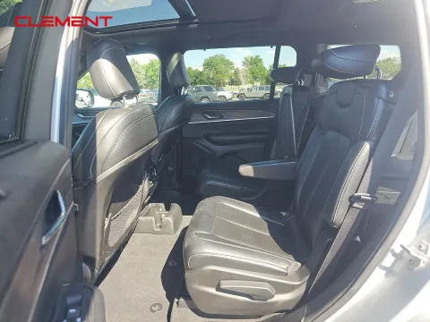 More photos of 2024 Jeep Grand Cherokee L Limited at Clement Pre-Owned, MO