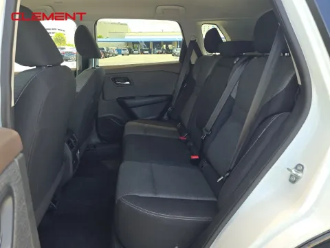 More photos of 2023 Nissan Rogue SV at Clement Pre-Owned, MO