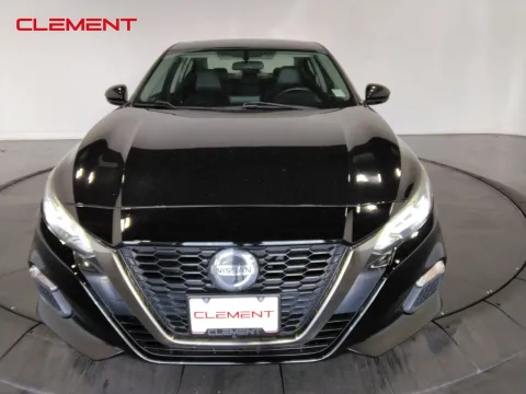 Photos of 2019 Nissan Altima 2.5 SR for sale in Florissant, MO at Clement Pre-Owned