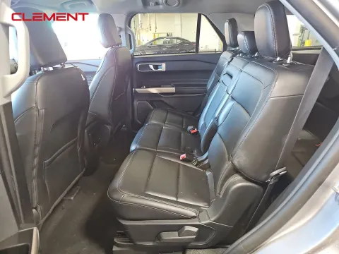 More photos of 2024 Ford Explorer XLT at Clement Pre-Owned, MO