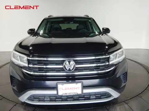 Photos of 2021 Volkswagen Atlas 3.6L V6 SE w/Technology for sale in Florissant, MO at Clement Pre-Owned