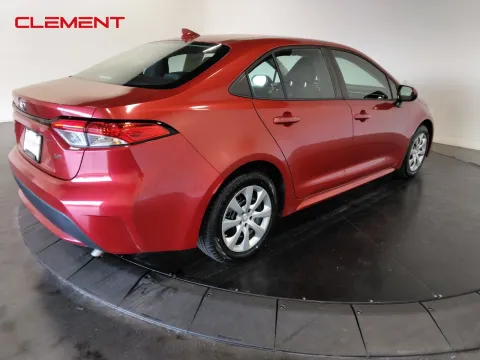 More photos of 2020 Toyota Corolla LE at Clement Pre-Owned, MO