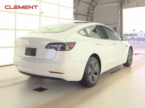 More photos of 2019 Tesla Model 3 Standard Range Plus at Clement Pre-Owned, MO