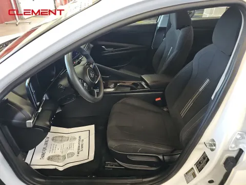 Another view of 2022 Hyundai Elantra SEL for sale in Florissant, MO at Clement Pre-Owned