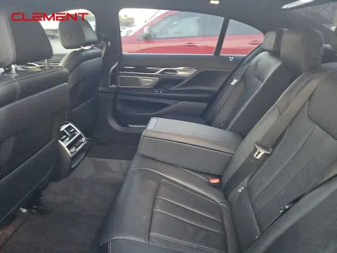 More photos of 2018 BMW 7 Series 740e xDrive iPerformance at Clement Pre-Owned, MO