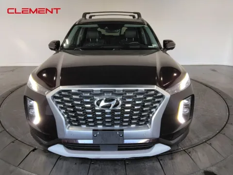 Photos of 2022 Hyundai Palisade Limited for sale in Florissant, MO at Clement Pre-Owned