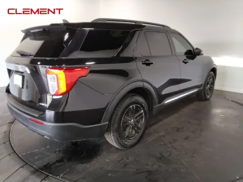 More photos of 2022 Ford Explorer XLT at Clement Pre-Owned, MO