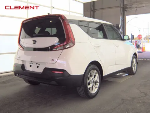 More photos of 2020 Kia Soul S at Clement Pre-Owned, MO