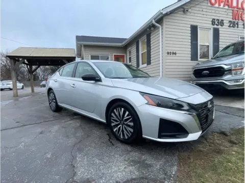 Another view of 2024 Nissan Altima 2.5 SV Sedan 4D for sale in O’Fallon, MO at O'Fallon Motors