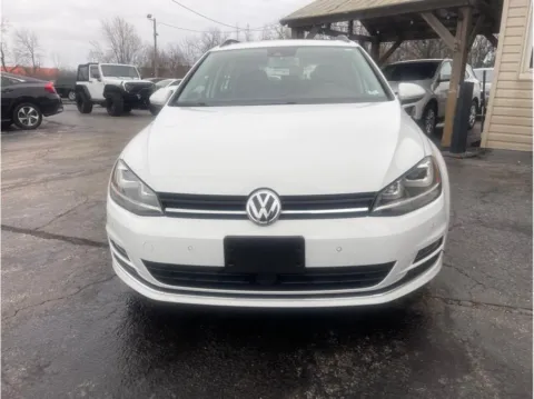 Photos of 2016 Volkswagen Golf SportWagen TSI SE Wagon 4D for sale in O’Fallon, MO at O'Fallon Motors