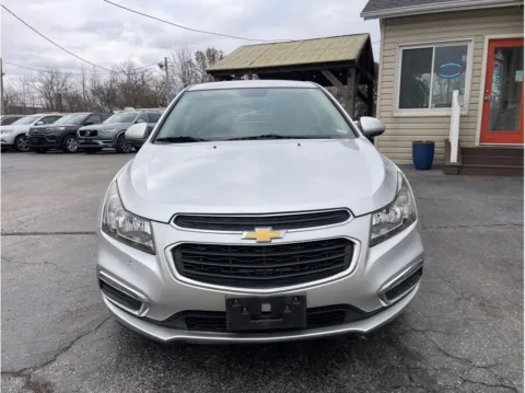Photos of 2015 Chevrolet Cruze 2LT Sedan 4D for sale in O’Fallon, MO at O'Fallon Motors