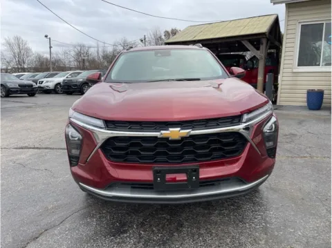 Photos of 2025 Chevrolet Trax LT Sport Utility 4D for sale in O’Fallon, MO at O'Fallon Motors