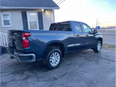More photos of 2022 Chevrolet Silverado 1500 Limited Double Cab LT Pickup 4D 6 1/2 ft at O'Fallon Motors, MO