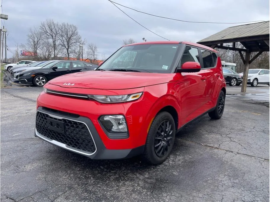 Red 2022 Kia Soul LX Wagon 4D for sale in O’Fallon, MO
