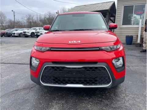 Photos of 2022 Kia Soul LX Wagon 4D for sale in O’Fallon, MO at O'Fallon Motors