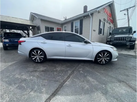 More photos of 2020 Nissan Altima 2.5 SR Sedan 4D at O'Fallon Motors, MO