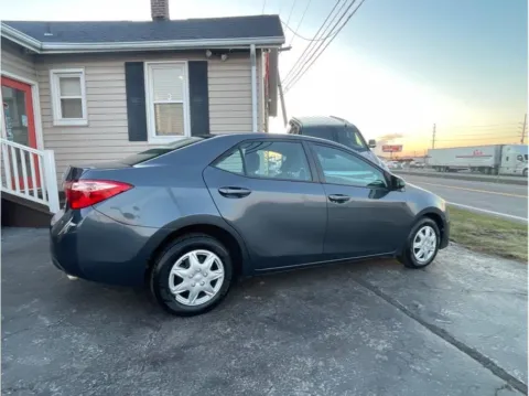 More photos of 2018 Ford Explorer XLT Sport Utility 4D at O'Fallon Motors, MO