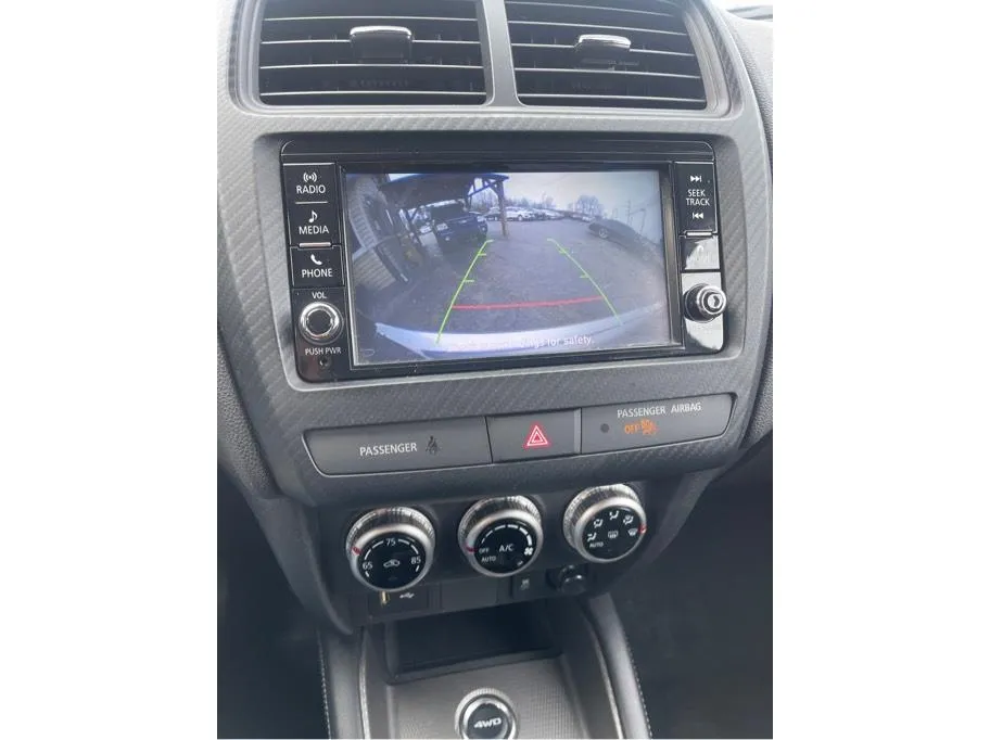 2024 Mitsubishi Outlander Sport ES - Photo 17