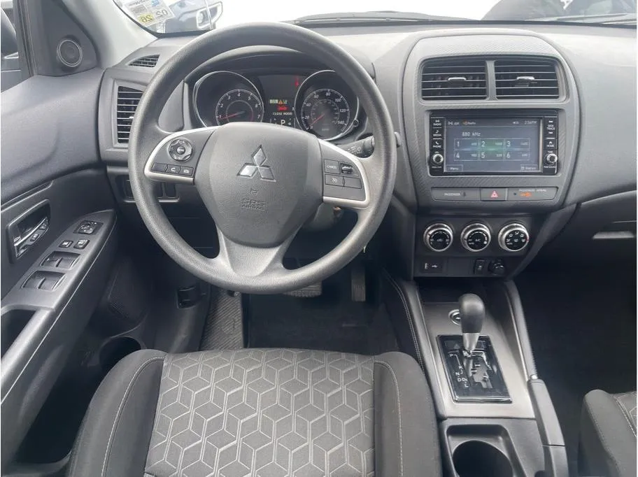 2024 Mitsubishi Outlander Sport ES - Photo 25