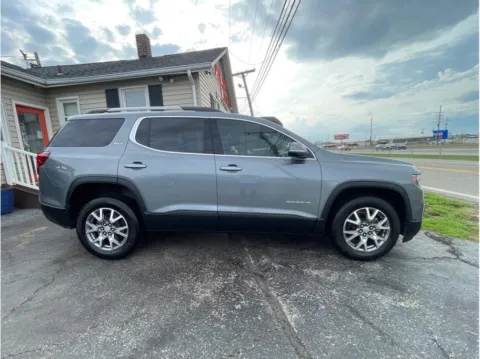More photos of 2020 GMC Acadia SLT Sport Utility 4D at O'Fallon Motors, MO