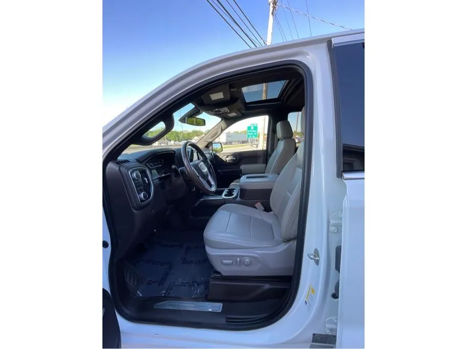 2021 GMC Sierra 1500 SLT - Photo 11