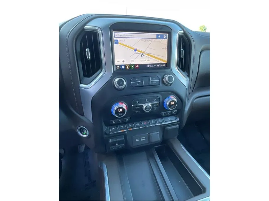 2021 GMC Sierra 1500 SLT - Photo 17