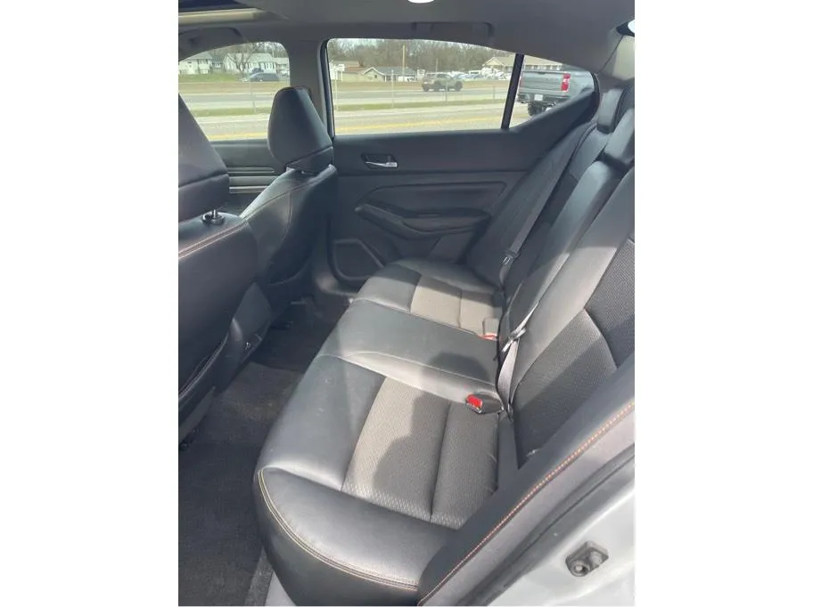 2020 Nissan Altima SR - Photo 22