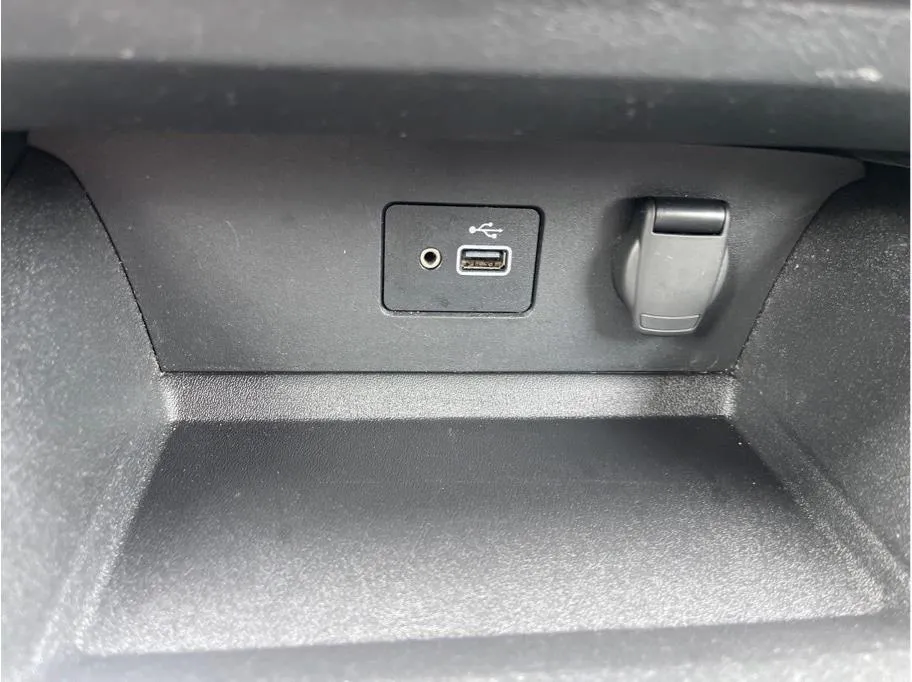 Nissan Altima photo 16