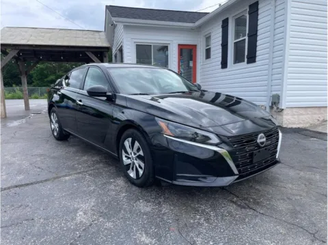 Another view of 2024 Nissan Altima 2.5 S Sedan 4D for sale in O’Fallon, MO at O'Fallon Motors