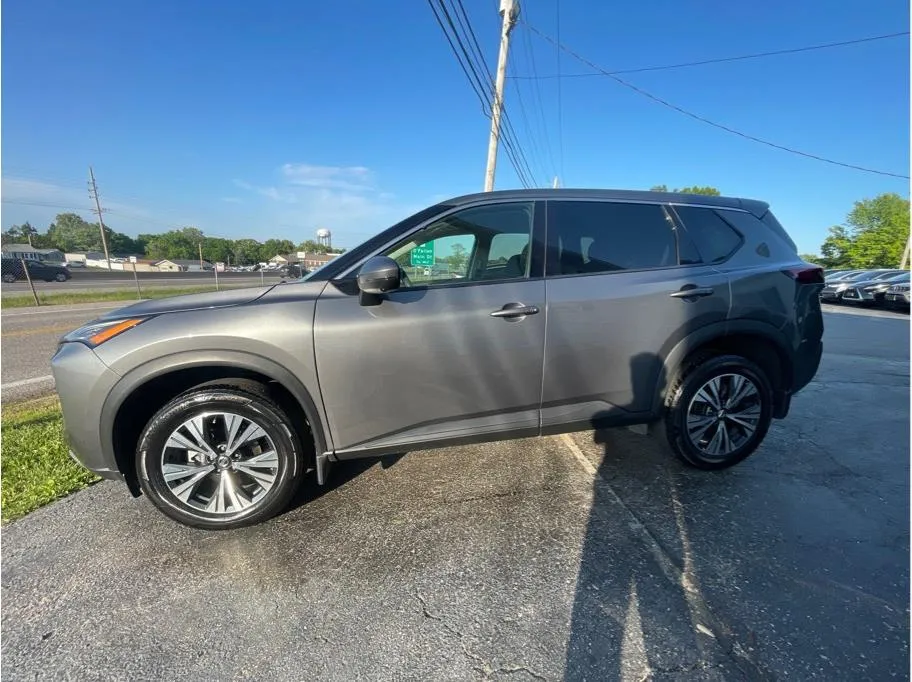 Nissan Rogue photo 8