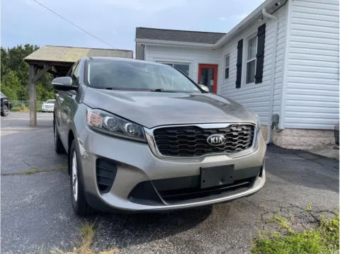 Another view of 2019 Kia Sorento L Sport Utility 4D for sale in O’Fallon, MO at O'Fallon Motors